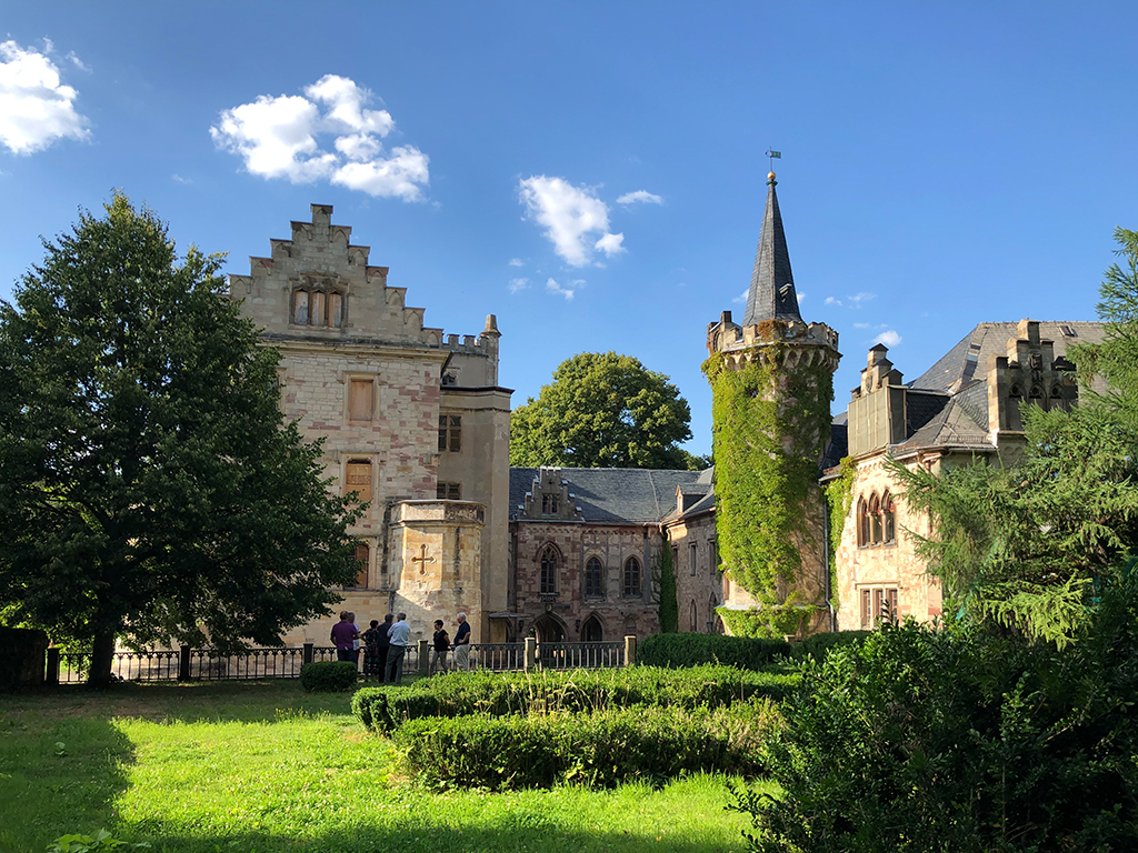 schloss-reinhardsbrunn-schloss-reinhardsbrunn